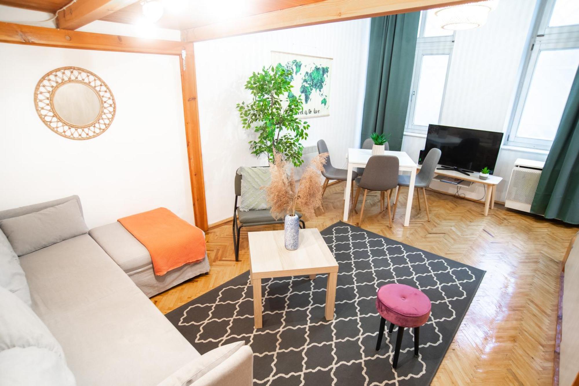 Lovely Apartment In Erzsebetvaros A57 Budapeste Exterior foto